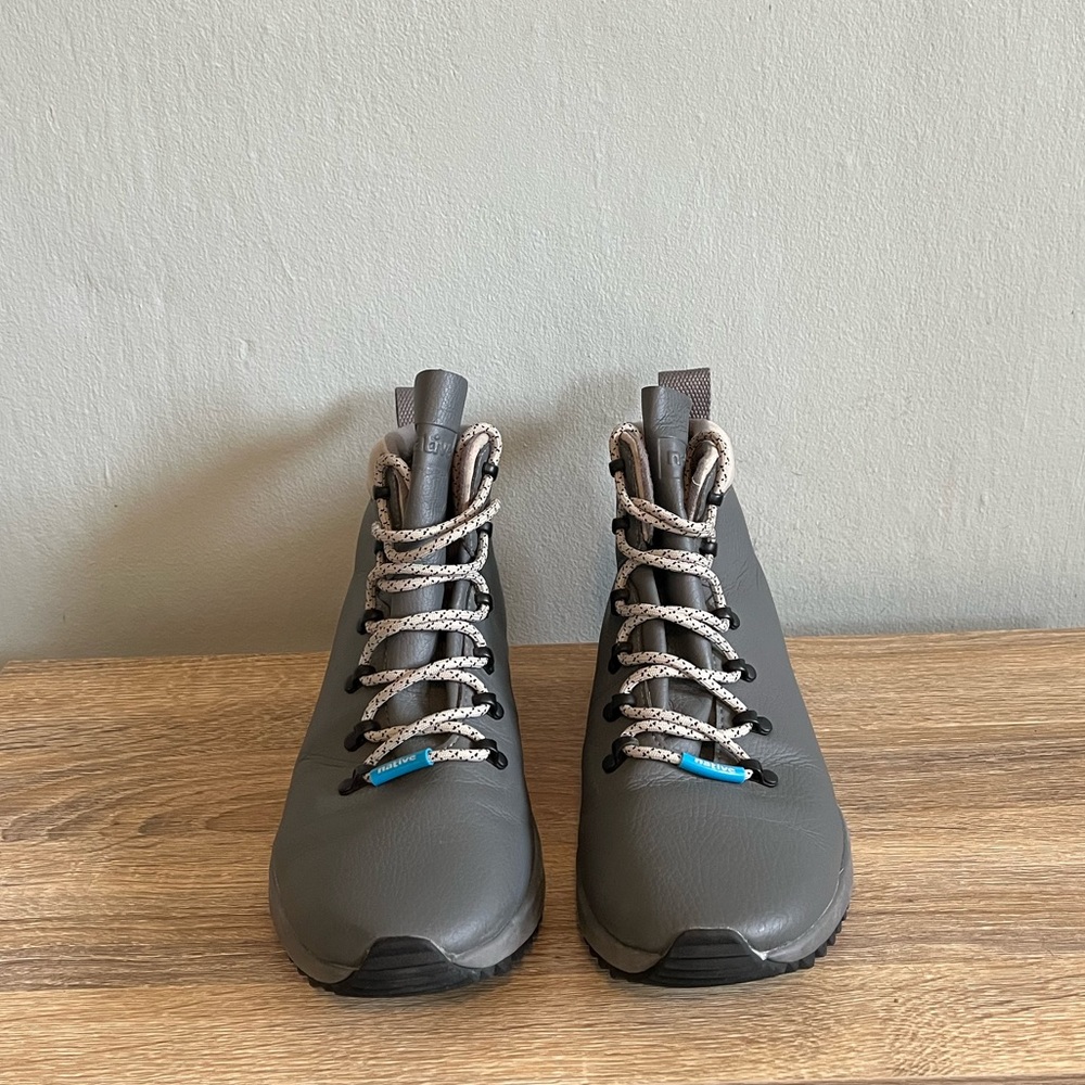 Native AP Apex Hiking Boots - 9 - Picture 2 of 7